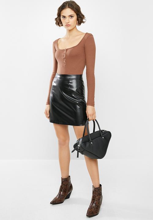Missguided - Ribbed button front bodysuit - rust