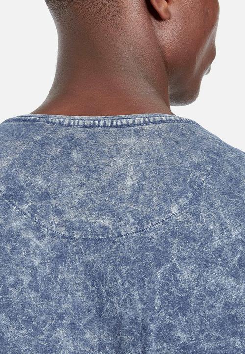 S.P.C.C - Clark white wash side slit logo tee - blue