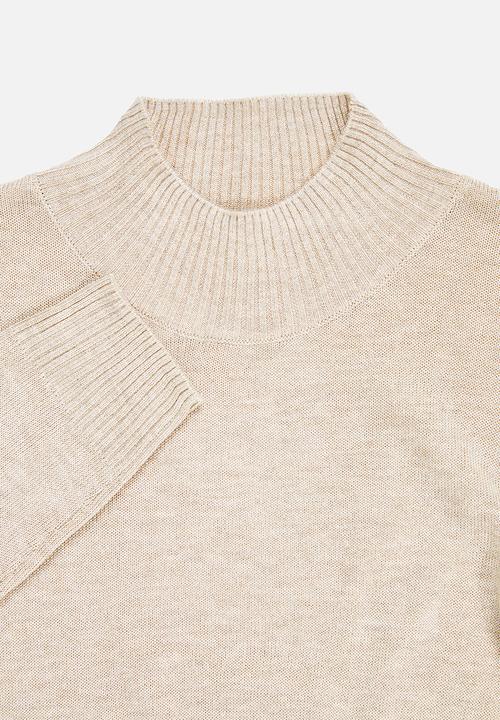 edit - Basic knit polo-neck - beige