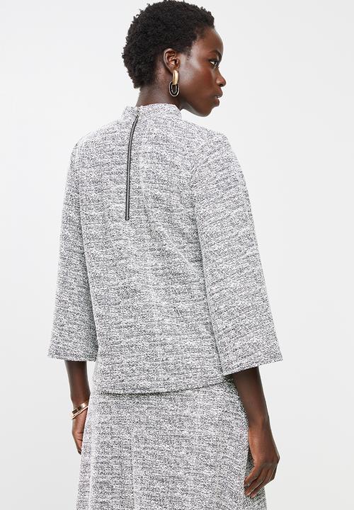 edit - Zip back texture turtleneck top - white & black 