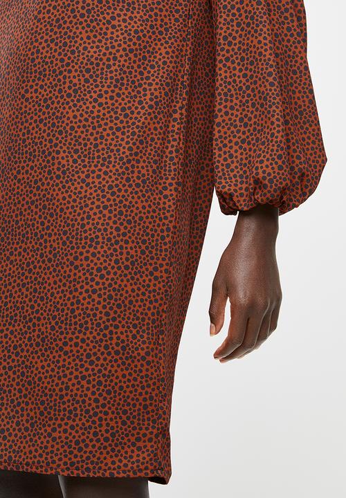 edit - Cuffed balloon sleeve shift dress - rust & black 
