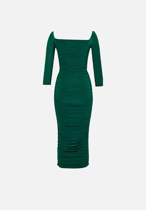 Missguided - Petite bardot slinky ruched midi dress - green