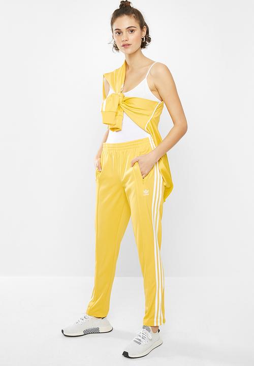 adidas Originals - Adicolour sst track pants - yellow