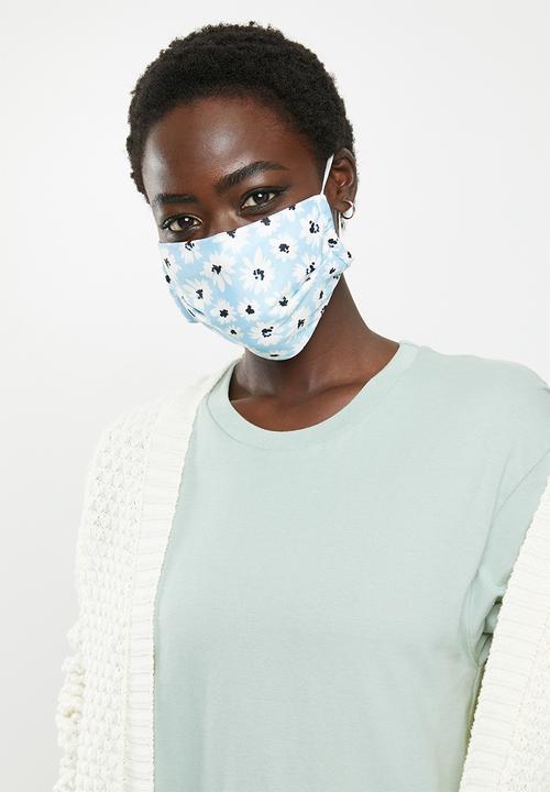 Superbalist - 2 Pack fabric mask - daisy floral & pale blue