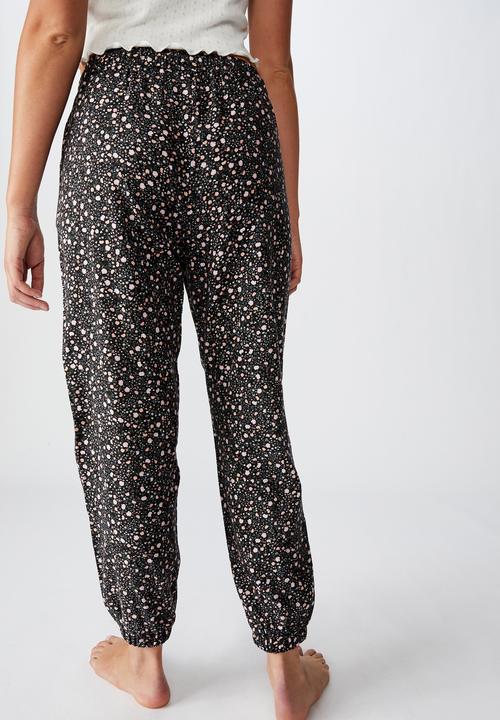 Cotton On - Flannel sleep pant - field daisy & black