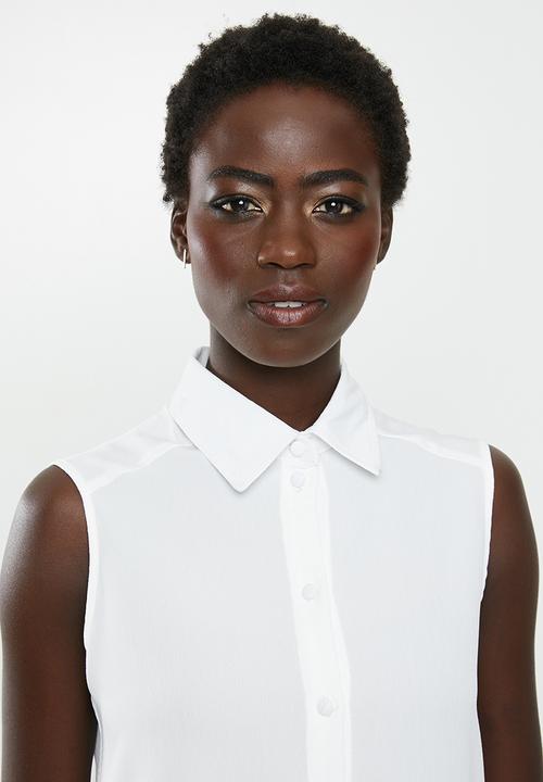edit - Sleeveless button down blouse - white
