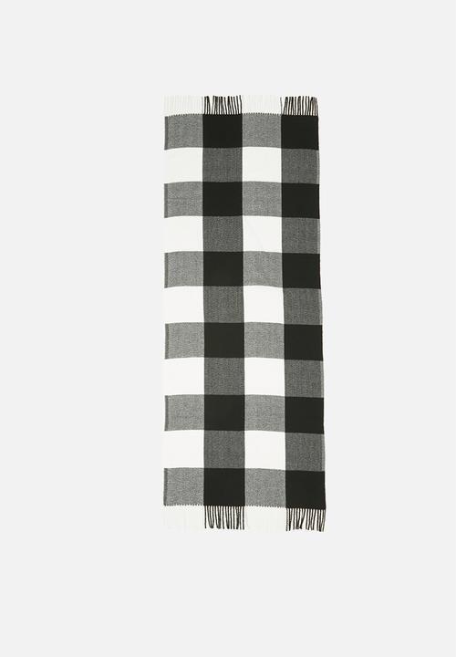 edit - Colourblock scarf - black & white