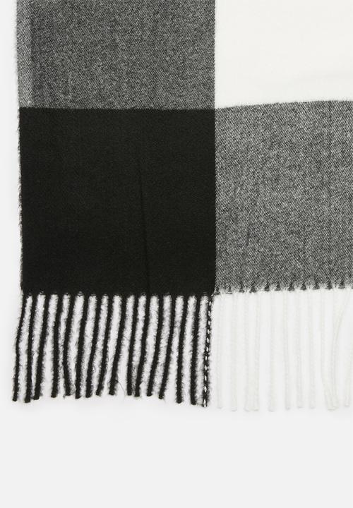 edit - Colourblock scarf - black & white