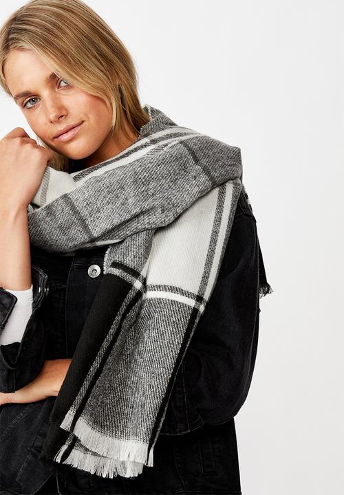 Rubi - Mya mid weight scarf - black and white check