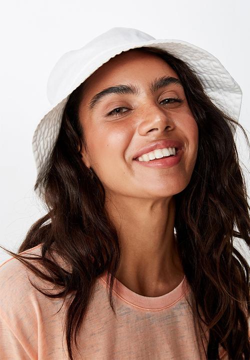 Rubi - Bianca bucket hat - white 