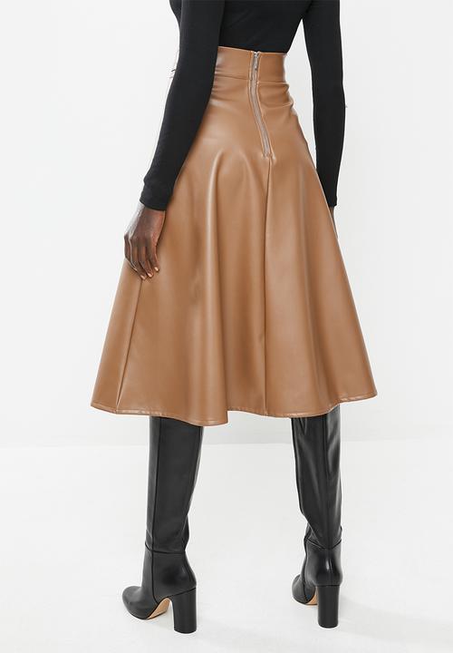 MILLA - Paneled pu circle skirt - tan