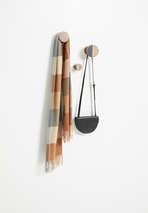 Sixth Floor - Mika hooks set of 3 - purposeful