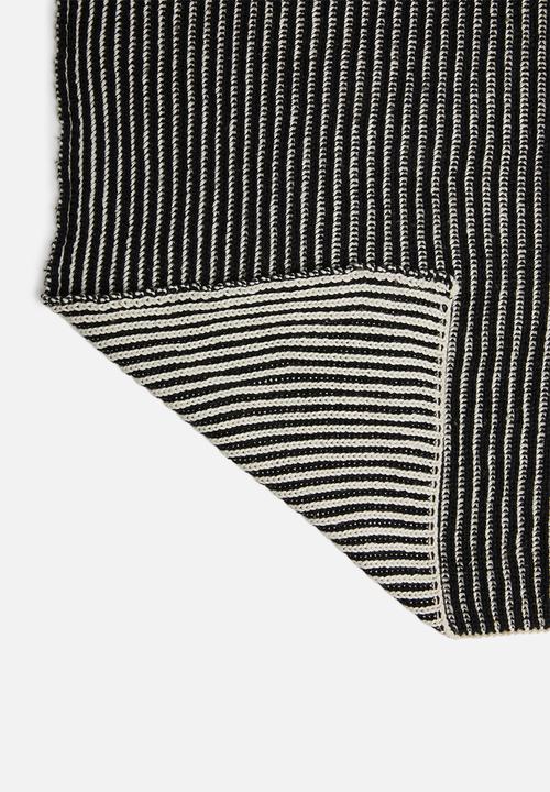 Sixth Floor - Striped knitted throw - black & white