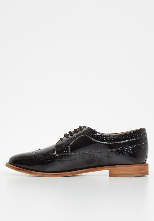 Superbalist - Lini brogue - black