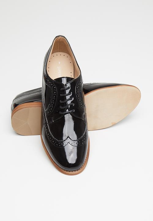 Superbalist - Lini brogue - black