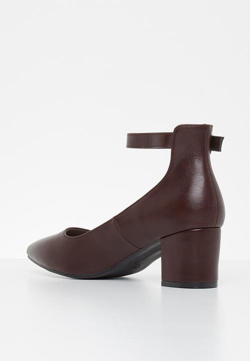 Jada - Brush pu heel - burgundy