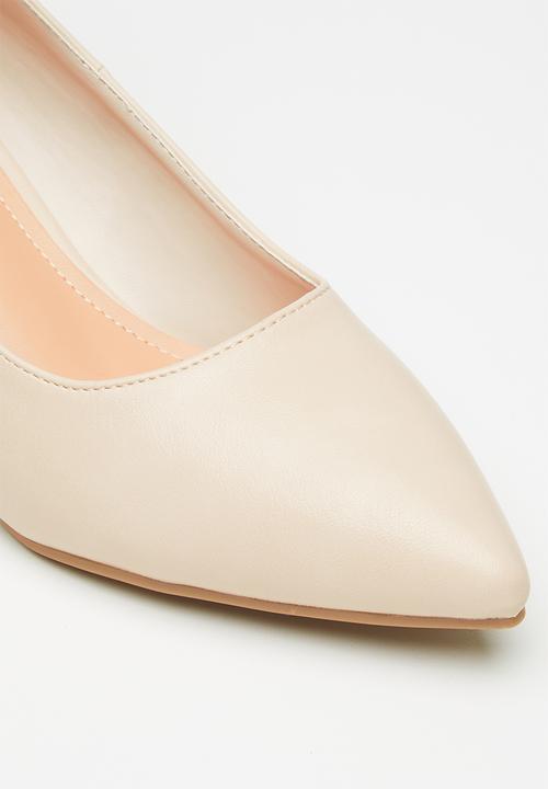 Jada - Brush pu heel - neutral