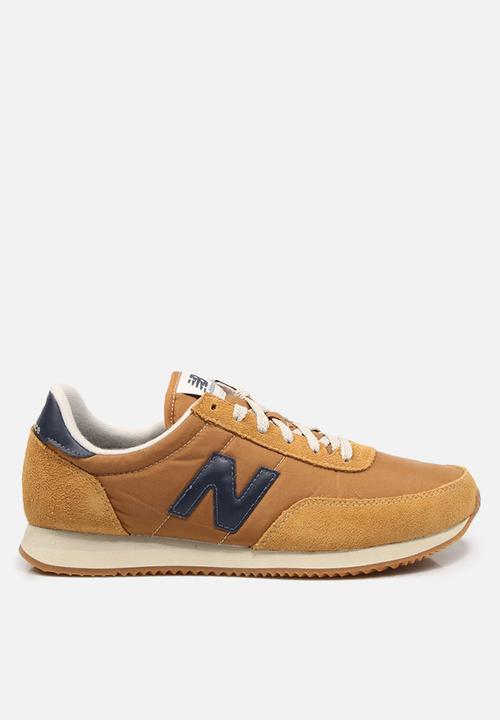 new balance 720 classic beige