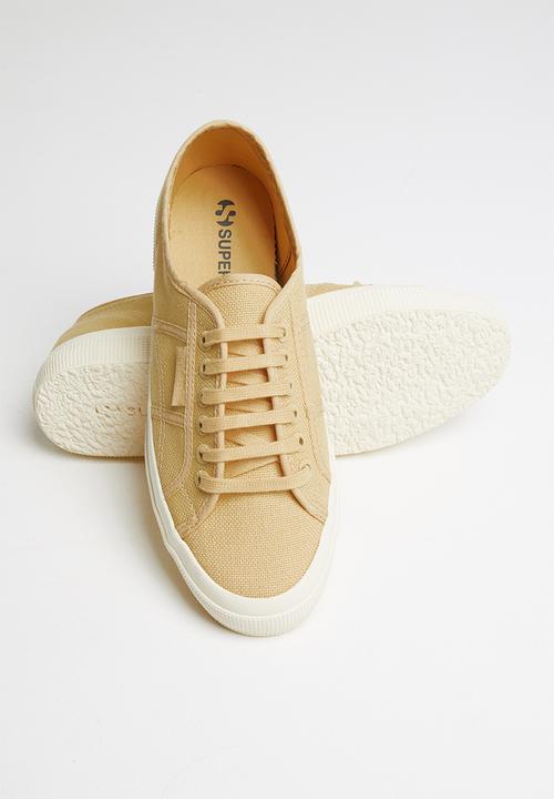 SUPERGA - 2750 shiny fox - beige camel
