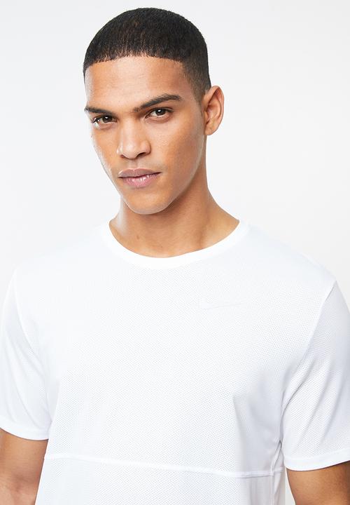 Nike - Breathe run short sleeve top - white