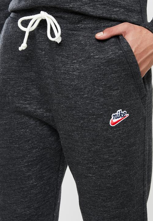 Nike - Nike sportswear heritage jogger - grey