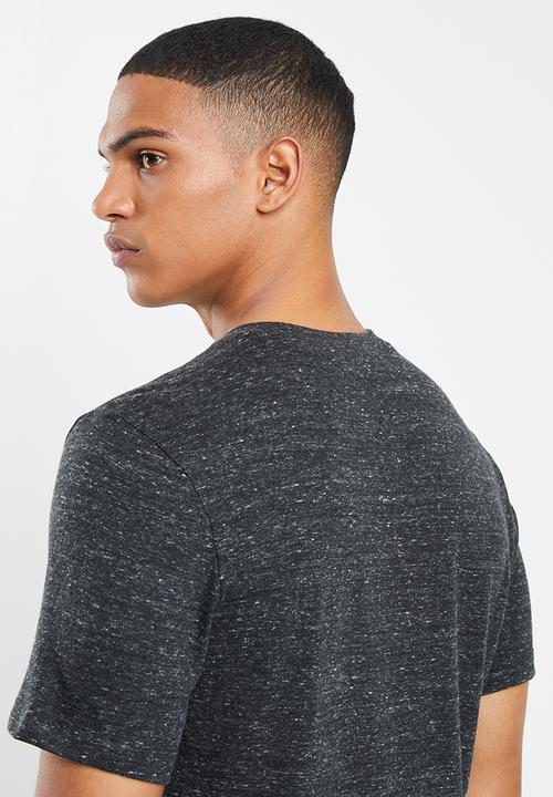 Nike - Nike sportswear heritage lbr short sleeve tee - grey