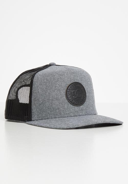 DC - Stocktons trucker - black & grey