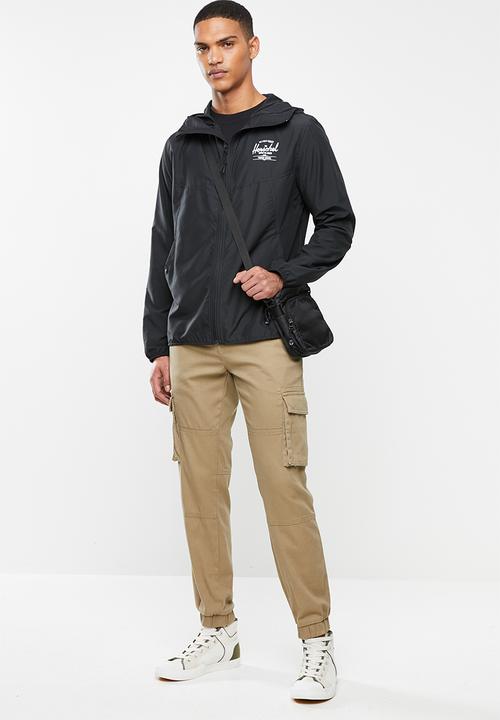 Herschel Supply Co. - Voyage wind jacket - black