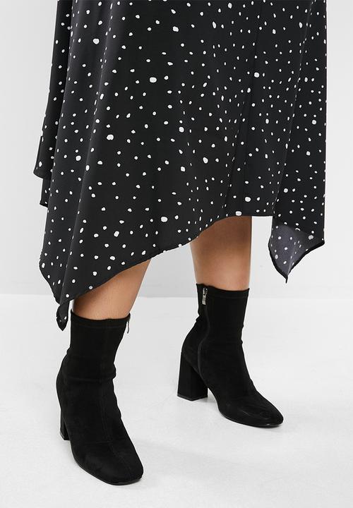 edit Plus - Aop hanky hem skirt (plus) - black & white 