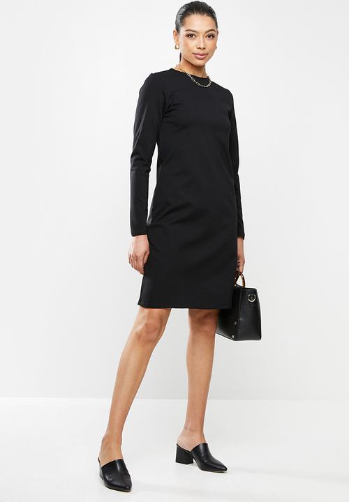 edit - Slashneck shift dress - black