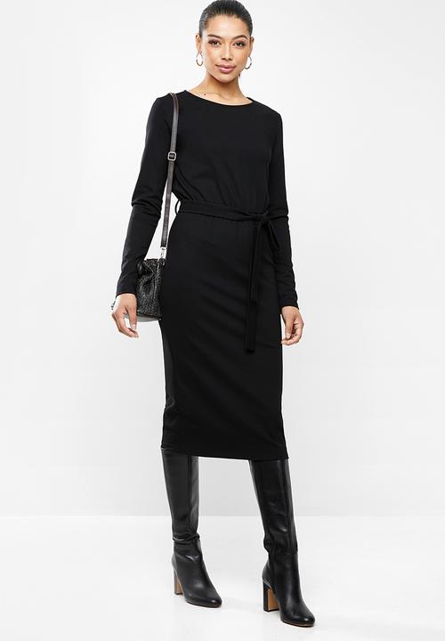 edit - Waisted midi tee dress - black