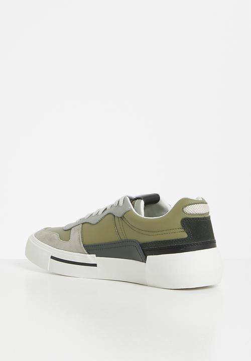 Diesel  - S-dese mg low sneakers - aloe / rock ridge / climbing