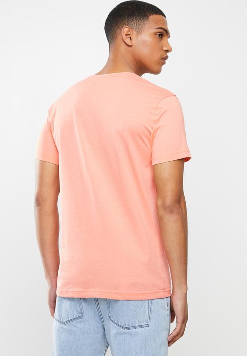 adidas Originals - Essential tee v-neck - coral
