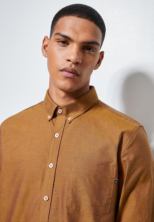 Superbalist - Barber regular fit long sleeve oxford shirt - brown