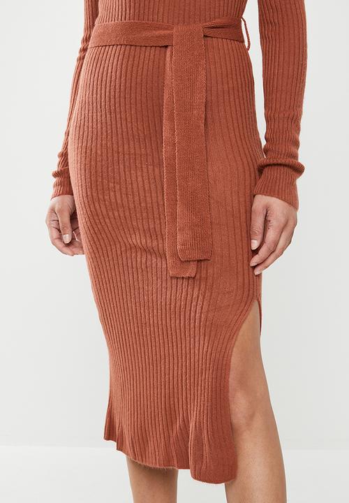 edit - Warm handle knitted slit midi dress - rust
