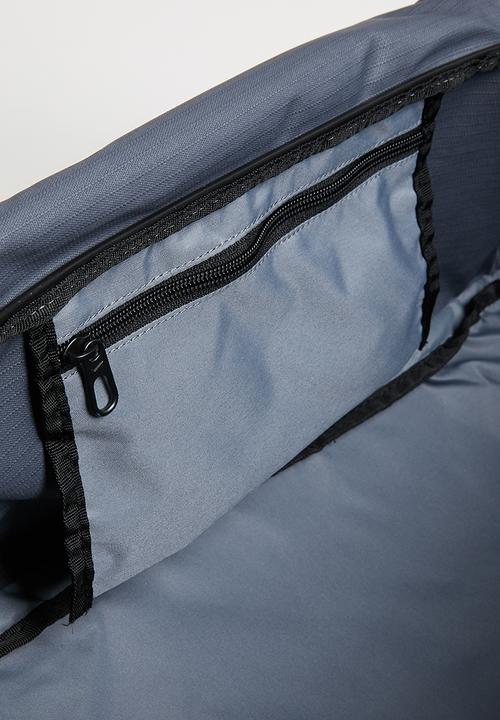 Nike - Nike brasilia duffel bag - grey & black