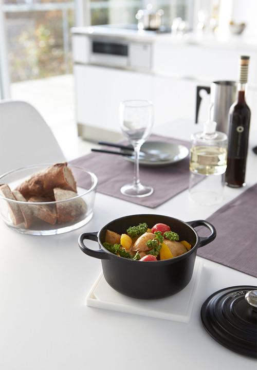 Yamazaki - Tower silicon pot stand square - white