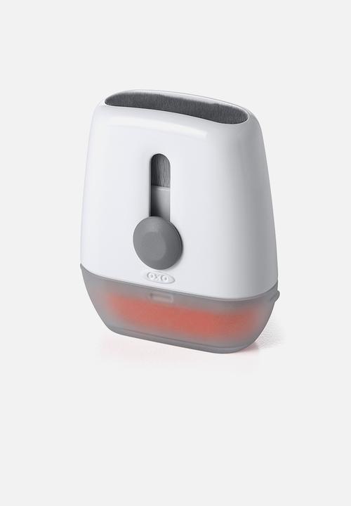 OXO - Sweep & swipe laptop cleaner