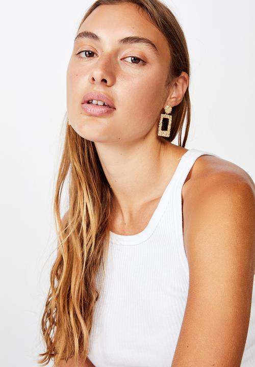 Rubi - Molten treasures rectangle earrings - gold