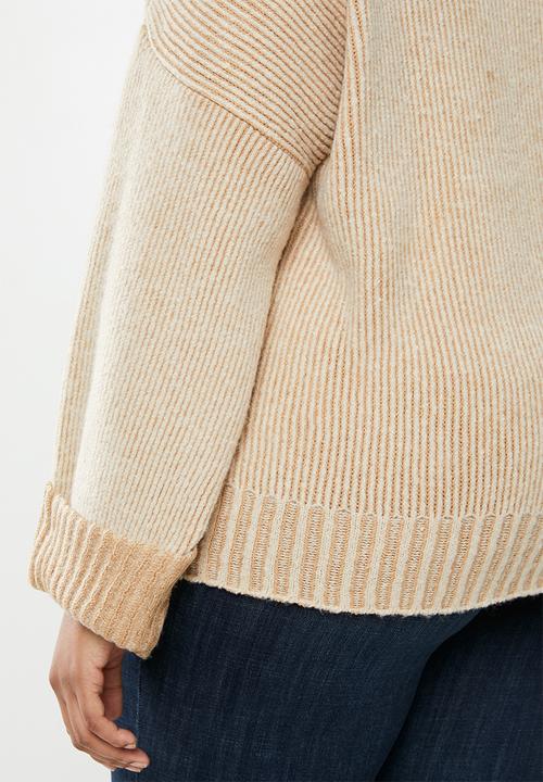 edit Plus - Ribbed balloon boxy knit - neutral