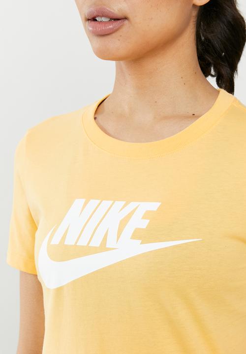 Nike - Essential icon futura tee - yellow