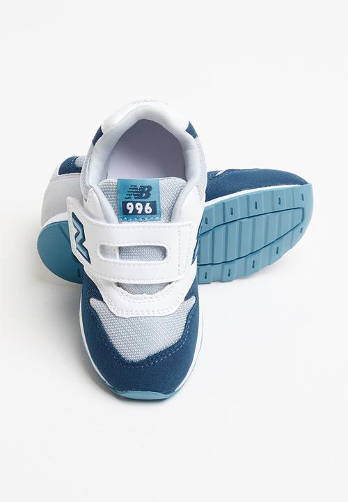New Balance  - Infants iz996 v2 sneaker - cadet blue