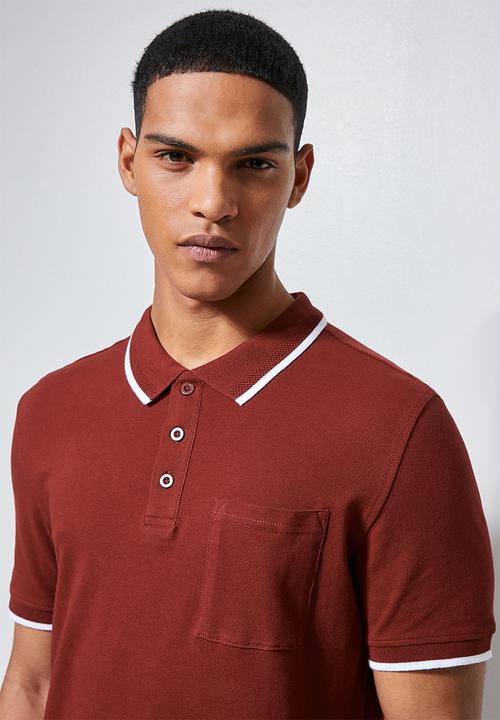 Superbalist - Luka slim pique tipped golfer - burgundy