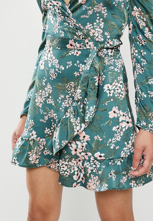 Missguided - Puff sleeve ruffle hem wrap tea dress floral - multi