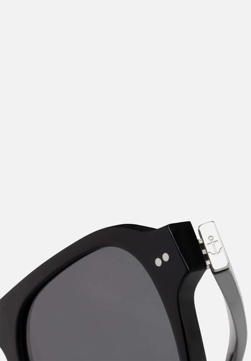 Kapten & Son - Chicago - all black
