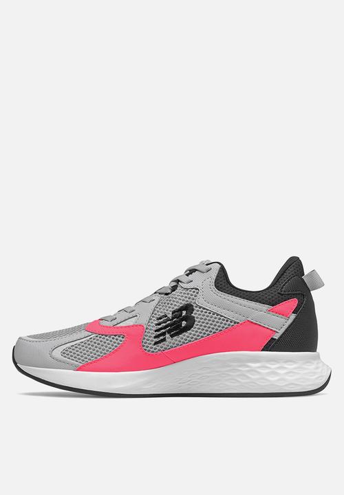 New Balance  - Fresh Foam Roav NXT - grey