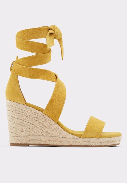 ALDO - Laretta wedge - yellow