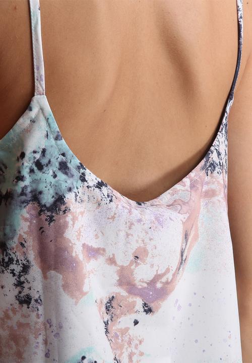 Vero Moda - Paint Splatter Drop Back