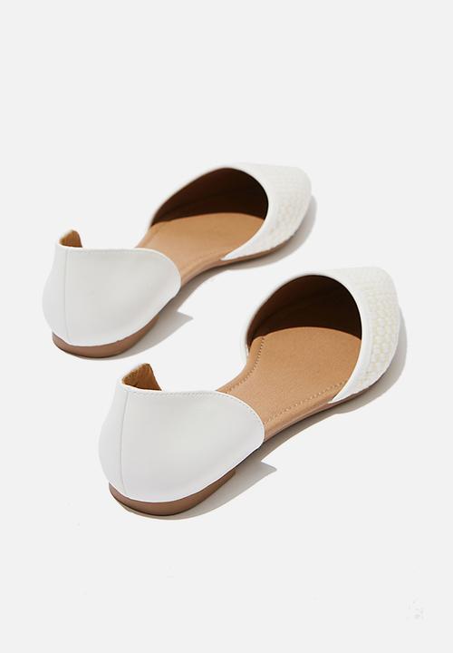 Cotton On - Bobbi cut out point - white