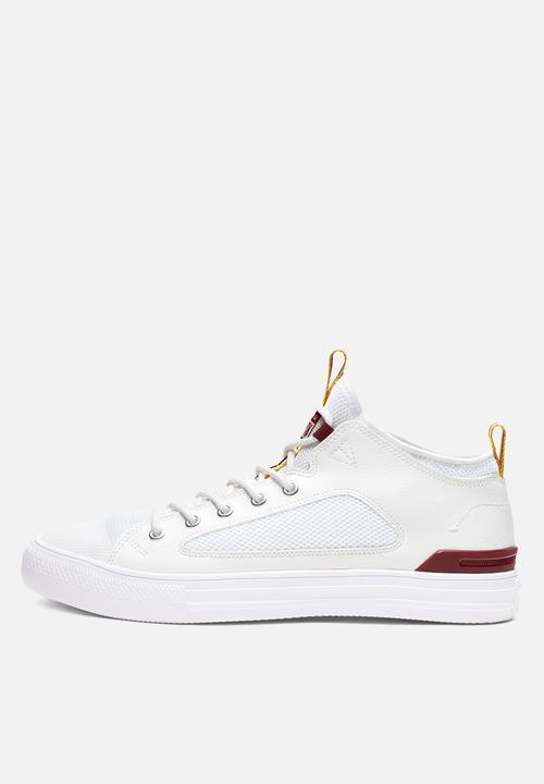 Converse - Chuck Taylor All Star ultra leather and mesh - white & team red